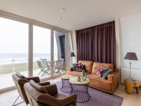 Luxury apartment with sea view in a residence